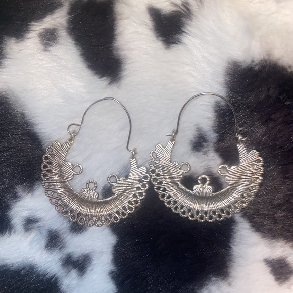 Sliver earrings - Picture 2 of 2